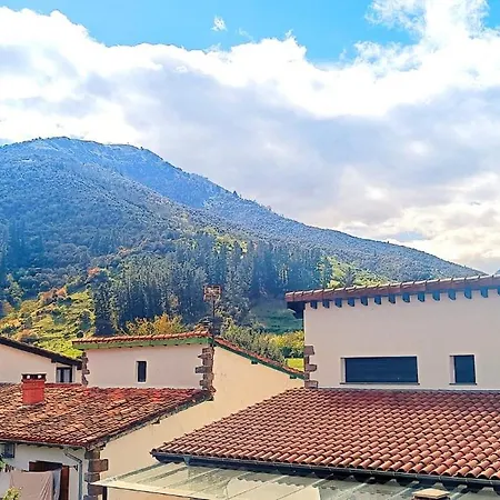Holiday home Refugio Del Acebo Bbq